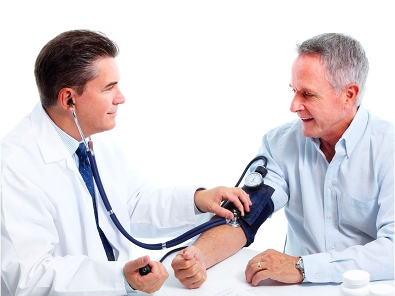 Thăm khám sức khỏe định kỳ là một biện pháp giúp phòng ngừa sỏi mật