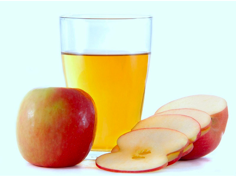 Nước ép táo kết hợp với giấm táo giúp điều trị sỏi mật tại nhà hiệu quả