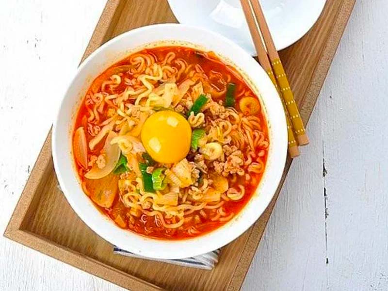 Mì ăn liền làm suy giảm chức năng thận