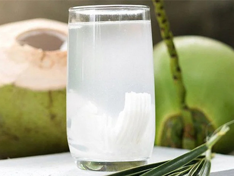 sỏi thận nên uống gì